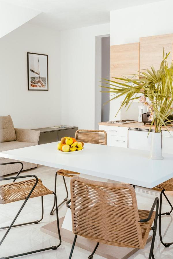Blue Marina Apartments Экстерьер фото