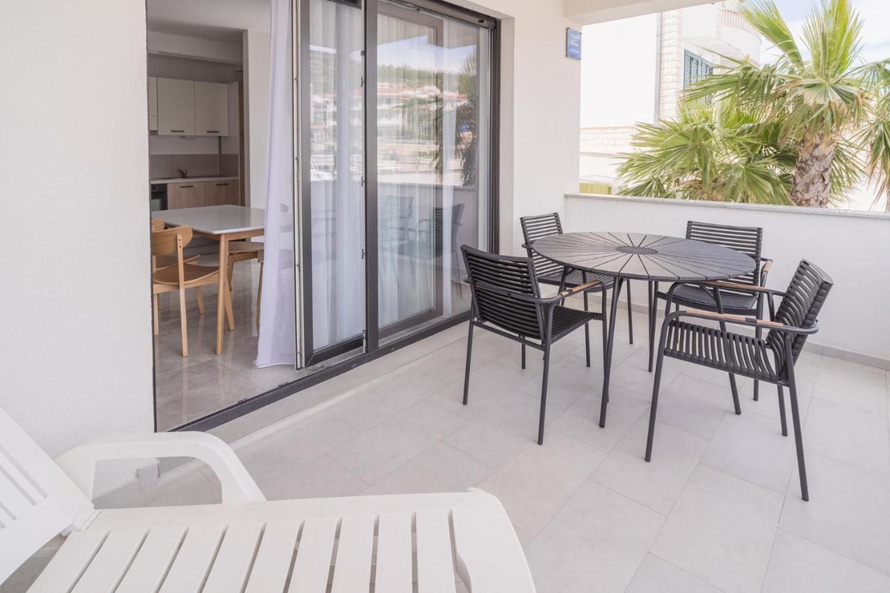 Blue Marina Apartments Экстерьер фото